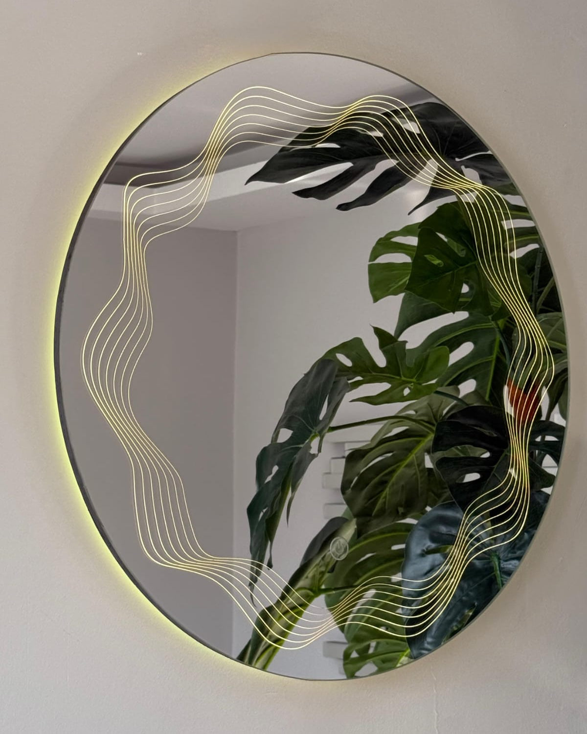 Line Designed Minimalist Concept Mirror